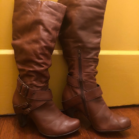 Vintage leather boots - Picture 1 of 5
